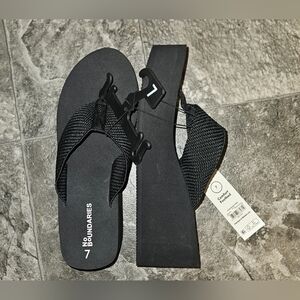 No Boundaries Women's Wedge Flip Flop Sandals Size 7 NWT